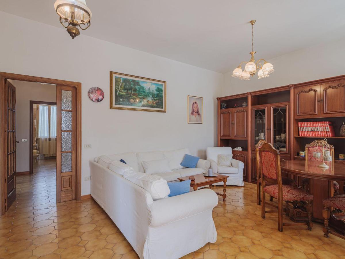 Apartment Del Freo By Interhome Монтиньйозо Экстерьер фото